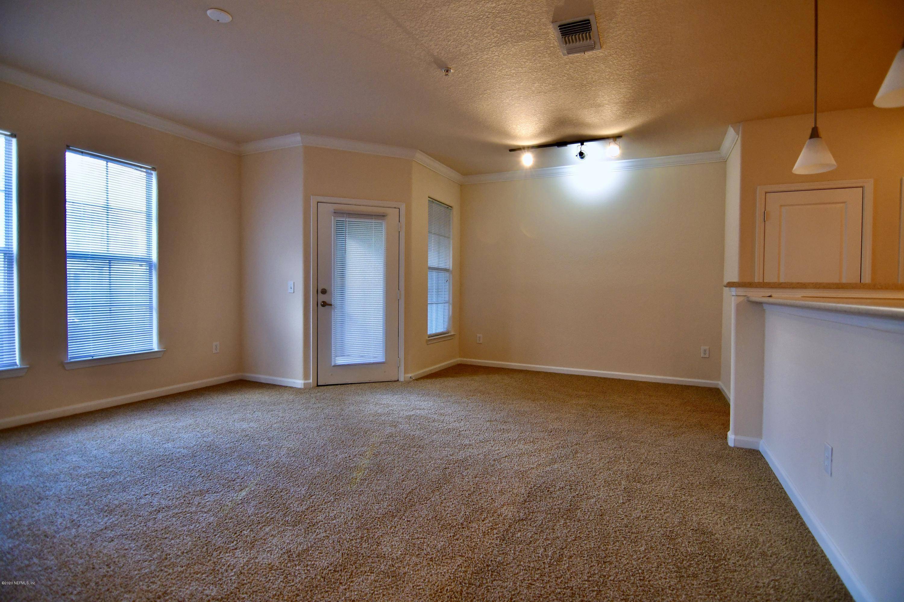 Jacksonville, FL 32216,8290 GATE Pkwy W #1105