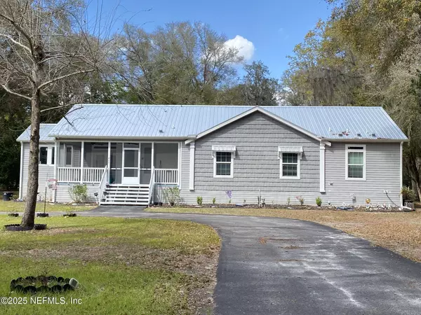 460 NORTH ST, Welaka, FL 32193