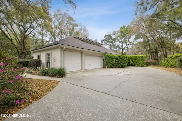 Green Cove Springs, FL 32043,1856 COLONIAL DR