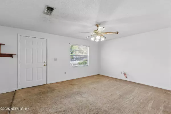 10978 WITCHAVEN ST Jacksonville, FL 32246