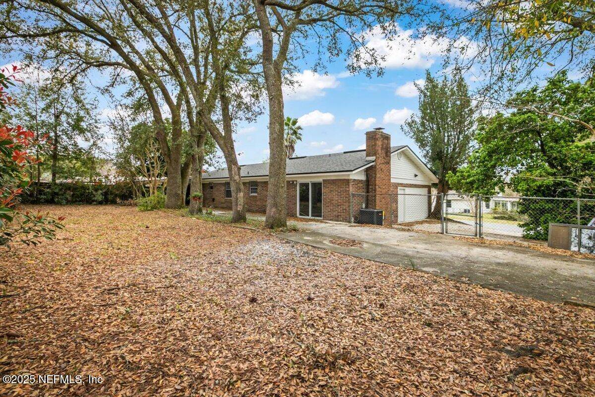 Jacksonville, FL 32221,8458 GRAMPELL DR #1