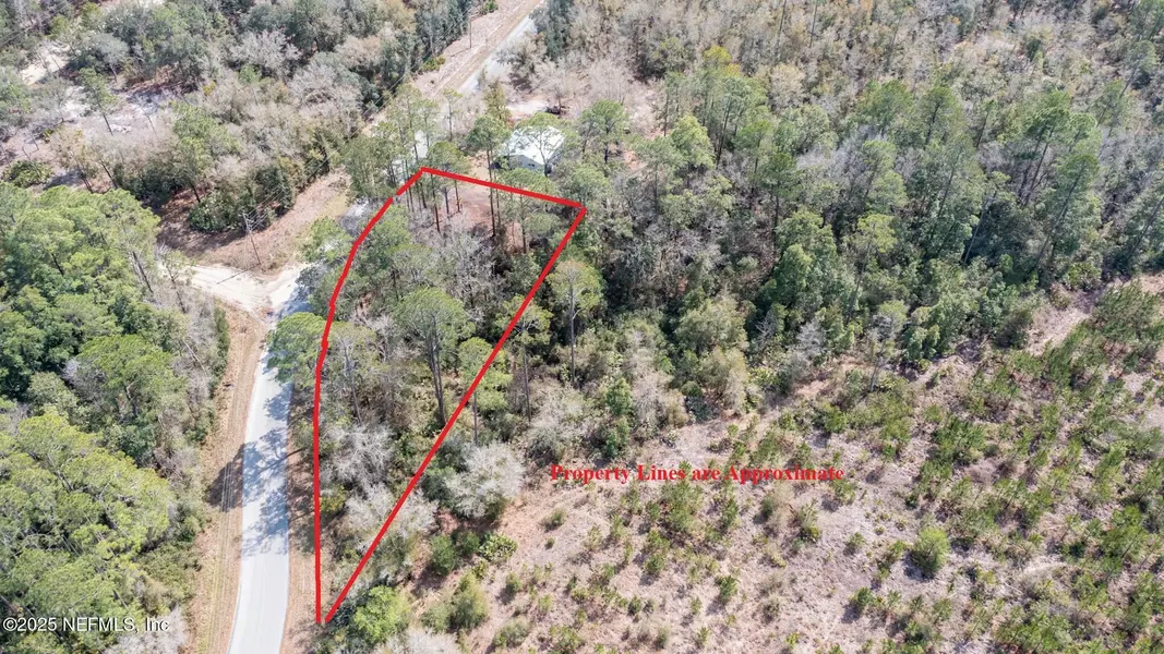 647 & 649 E HILLSBOROUGH AVE, Florahome, FL 32140