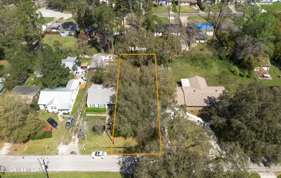 5241 CRUZ RD, Jacksonville, FL 32207