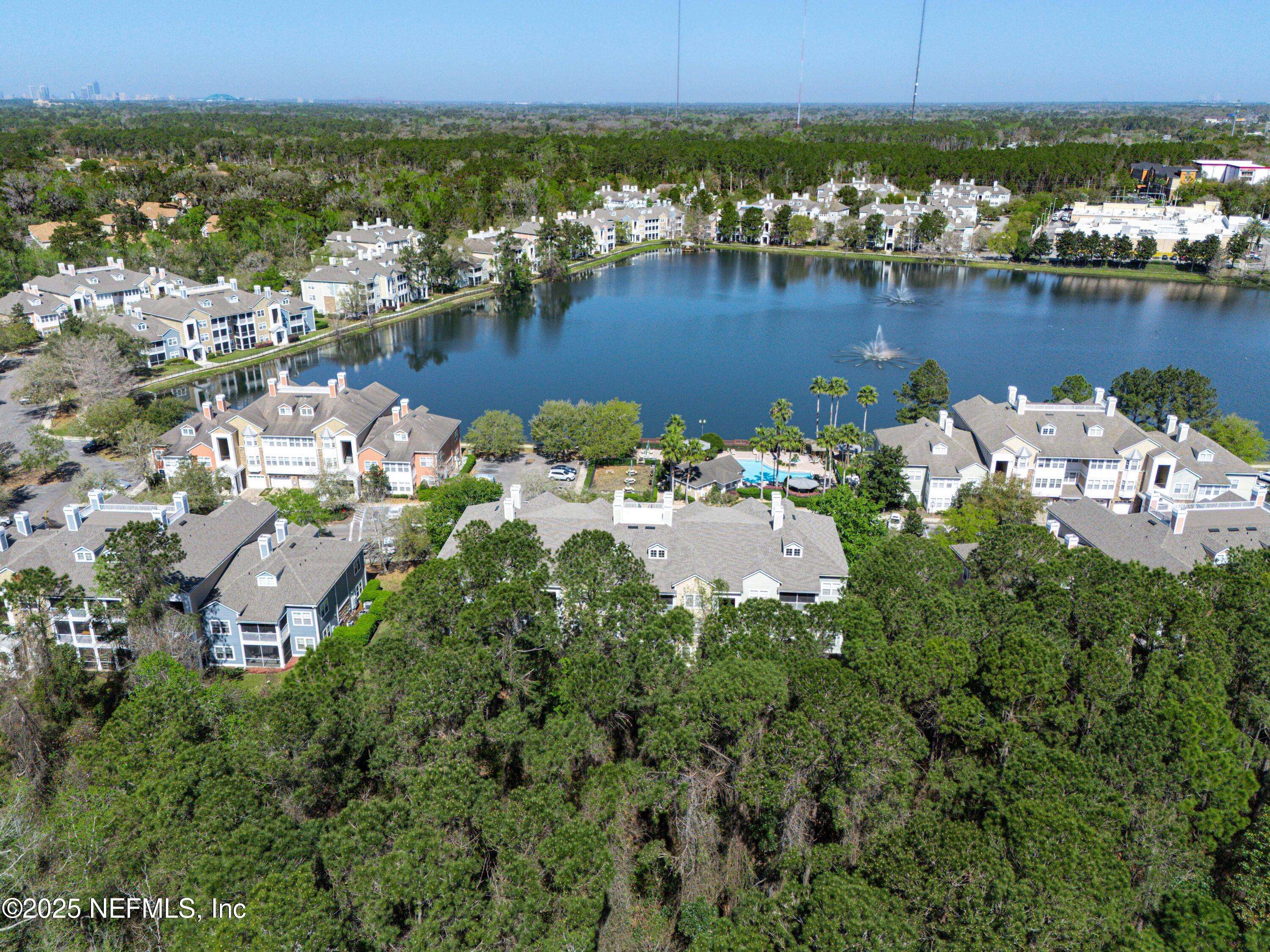 Jacksonville, FL 32216,8550 TOUCHTON RD #2027