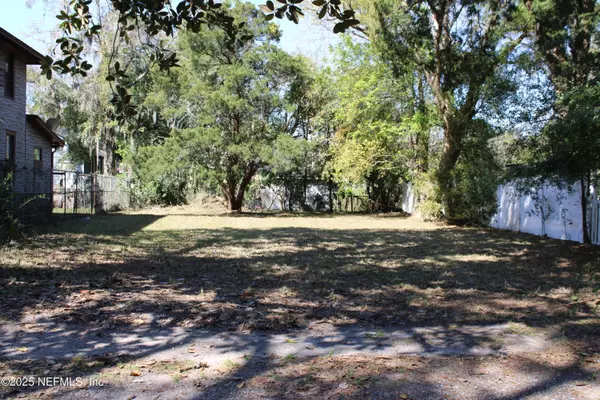 Jacksonville, FL 32204,412 NIXON ST