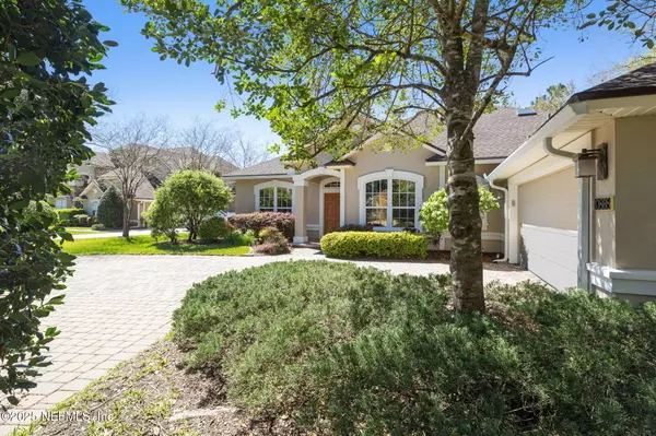 Jacksonville, FL 32257,10868 SKYLARK ESTATES LN