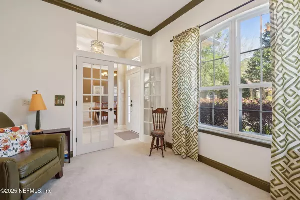 Jacksonville, FL 32257,10868 SKYLARK ESTATES LN