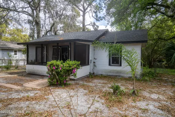 6835 VERMILLION ST, Jacksonville, FL 32208