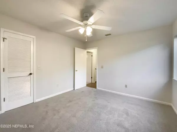 Jacksonville, FL 32277,4527 WHISPERING INLET DR