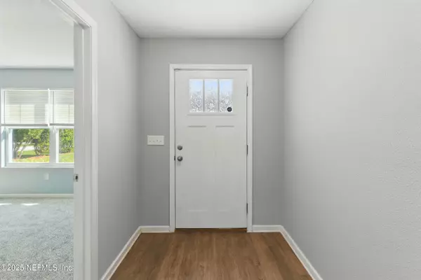 4951 VERDIS ST Jacksonville, FL 32258