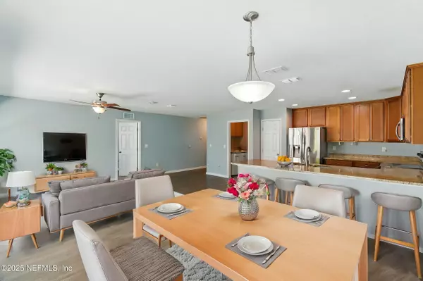 4951 VERDIS ST Jacksonville, FL 32258