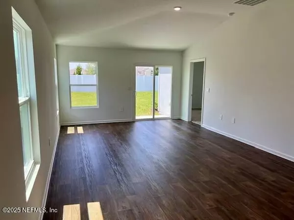 Green Cove Springs, FL 32043,1363 LITTLE HERON PLACE LN