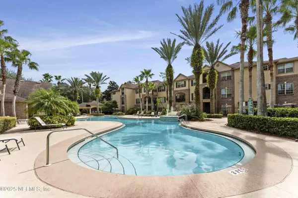 Jacksonville, FL 32256,7800 POINT MEADOWS DR #138