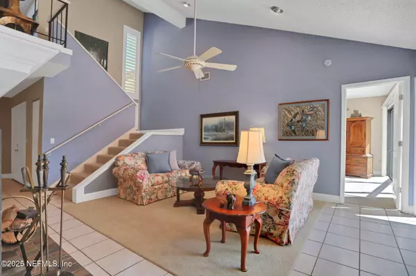 Jacksonville, FL 32256,7838 BAYMEADOWS CIR W