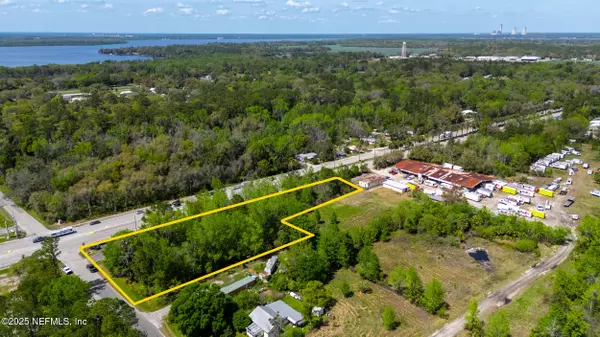 East Palatka, FL 32131,138 STATE ROAD 207