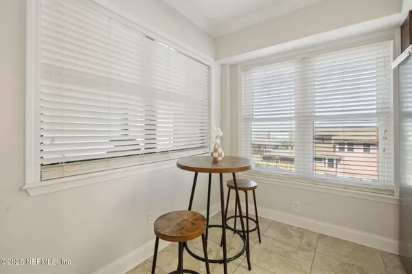 Jacksonville Beach, FL 32250,1901 1ST ST N #401