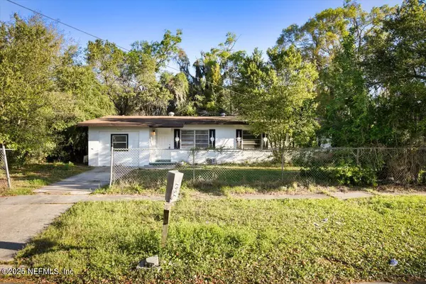 Jacksonville, FL 32210,7567 STRATO RD