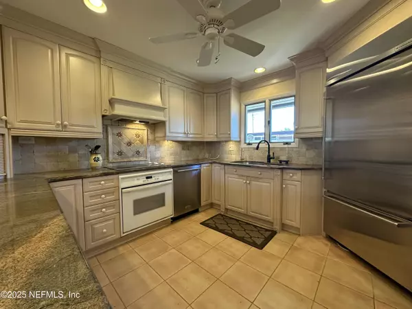 Ponte Vedra Beach, FL 32082,525 QUAIL POINTE LN