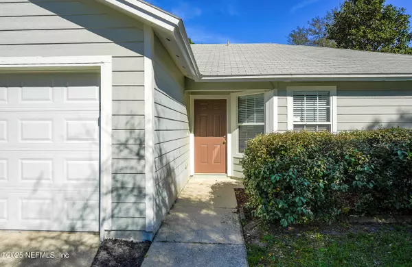 Jacksonville, FL 32224,12236 FOOTPATH LN
