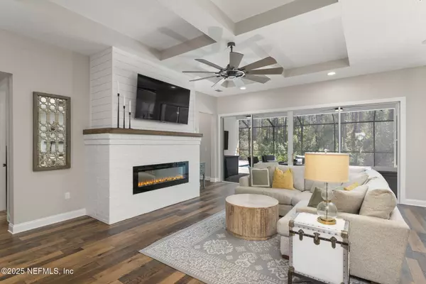 213 WEATHERED EDGE DR St. Augustine, FL 32092