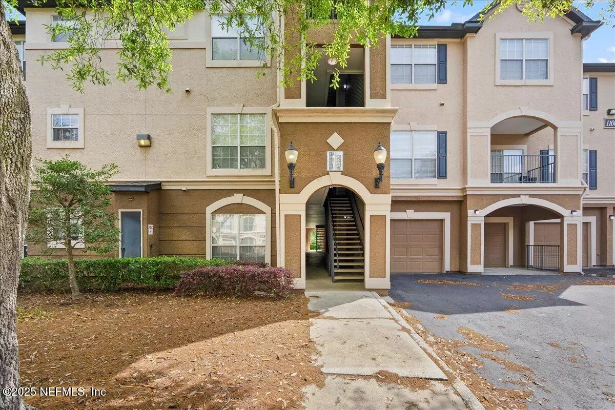 Jacksonville, FL 32256,10961 BURNT MILL RD #1135