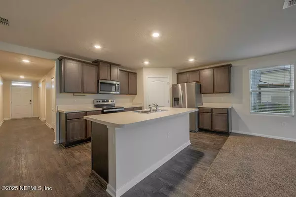 Yulee, FL 32097,65453 CRESTED HERON CT