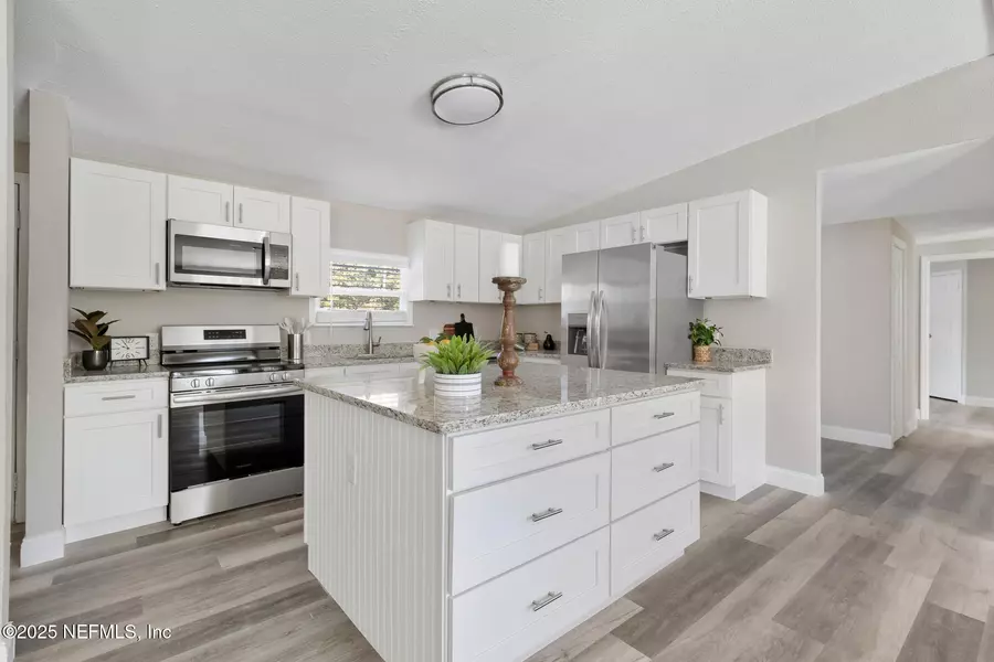 2244 EAGLES HAMMOCK BLVD, Middleburg, FL 32068