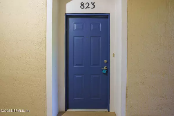 Jacksonville, FL 32224,13364 BEACH BLVD #823