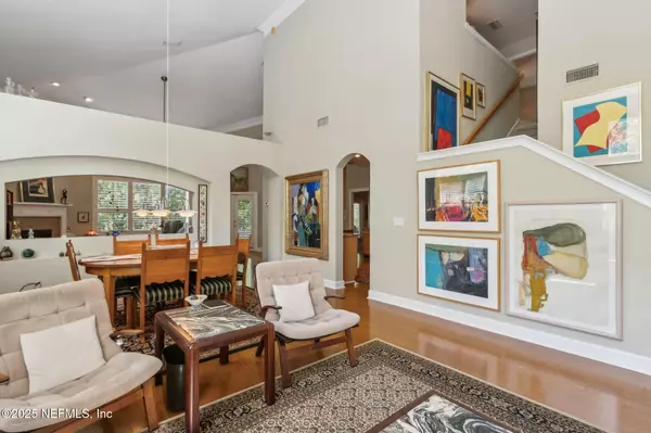 Fernandina Beach, FL 32034,95062 MACKINAS CIR