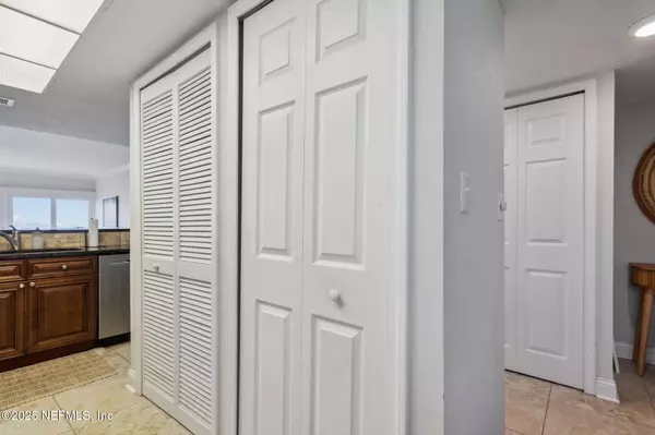 Jacksonville Beach, FL 32250,1901 1ST ST N #401
