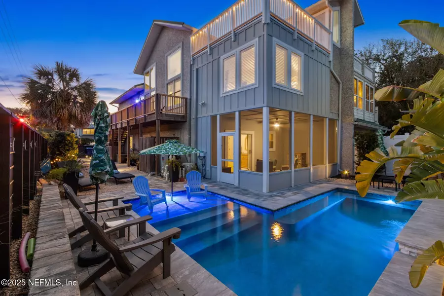 2982 B 1ST AVE, Fernandina Beach, FL 32034