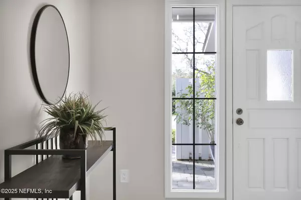 Ponte Vedra Beach, FL 32082,11 SEA WINDS LN S