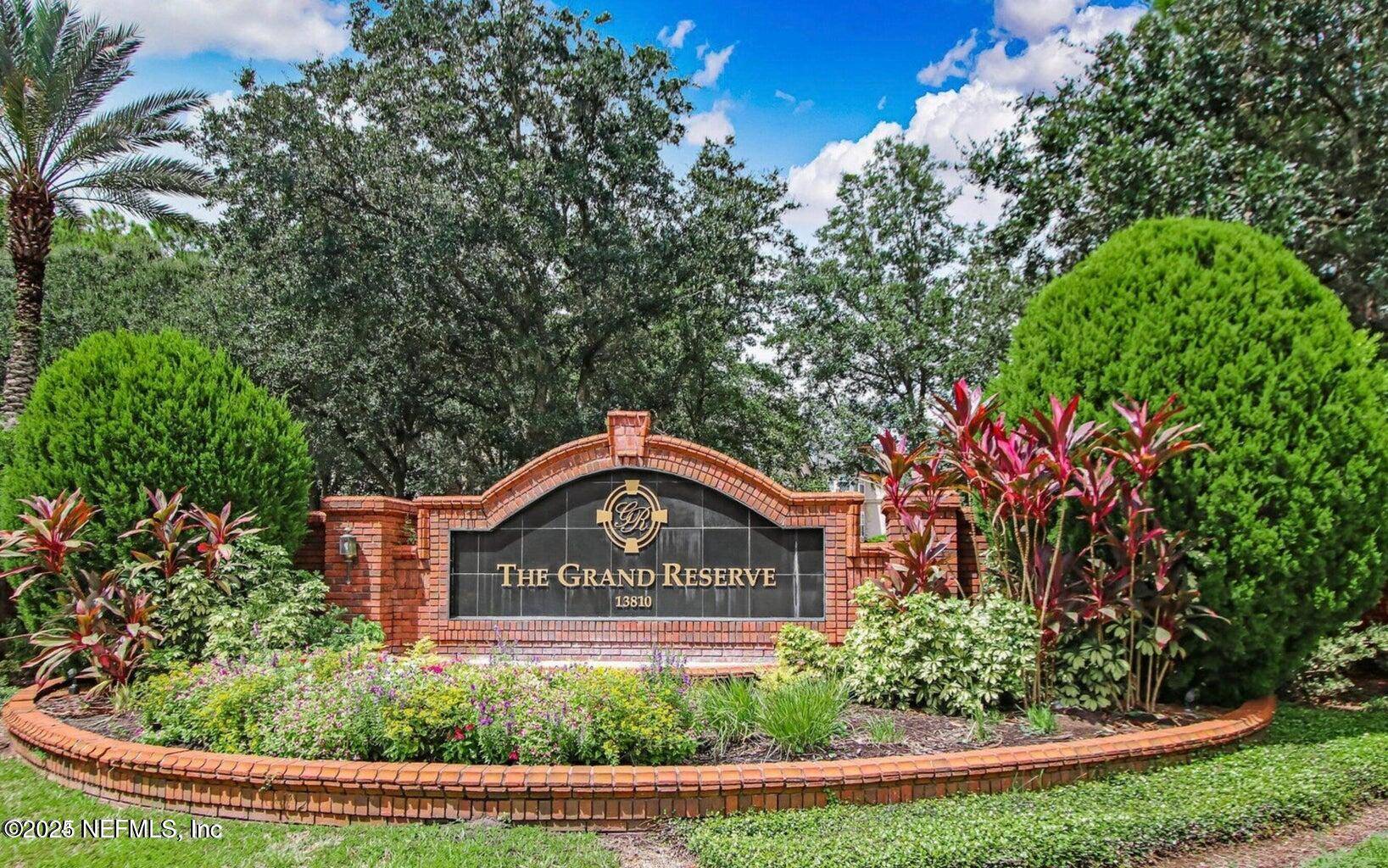 Jacksonville, FL 32224,13810 SUTTON PARK DR N #211