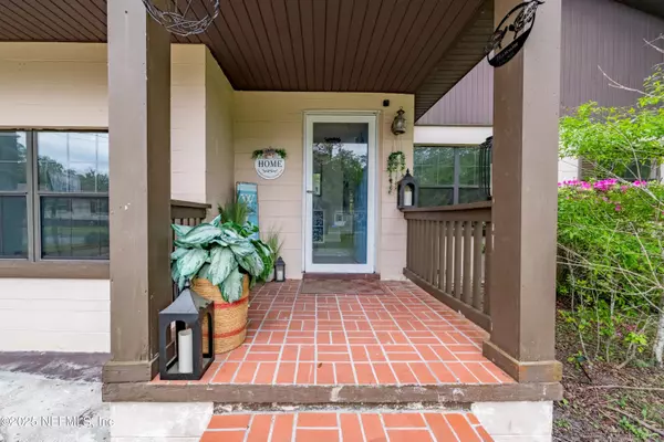 Starke, FL 32091,1208 JOHNS DR