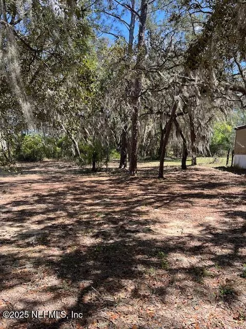 Interlachen, FL 32148,182 HOWARD LAKE TRL