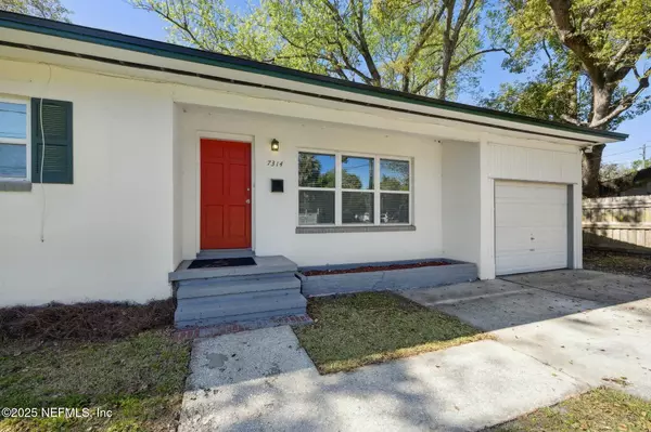 Jacksonville, FL 32217,7314 HERNANDO RD