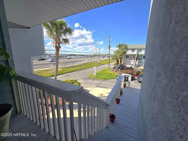Fleming Island, FL 32003,301 SCENIC POINT LN