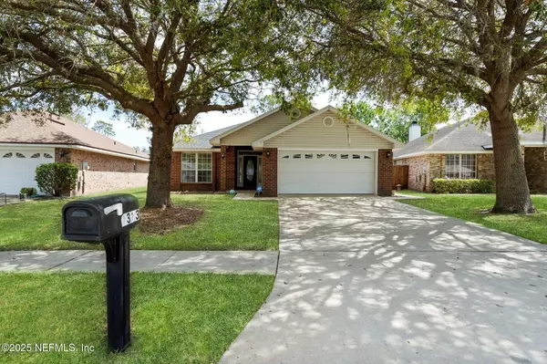 7373 IRONSIDE DR E,  Jacksonville,  FL 32244