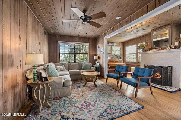 Neptune Beach, FL 32266,239 FLORIDA BLVD