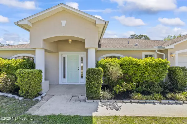 14 PEBBLE WOOD LN, Palm Coast, FL 32164