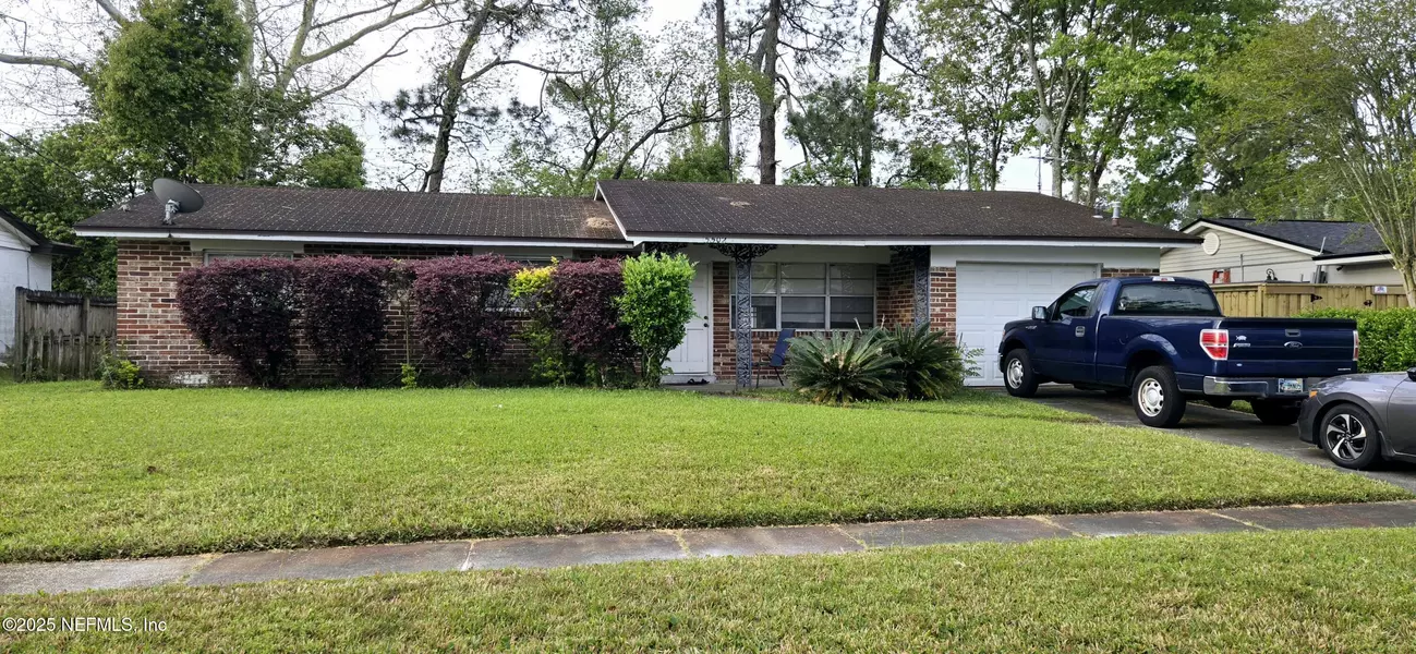 5502 SHERI LN, Jacksonville, FL 32207