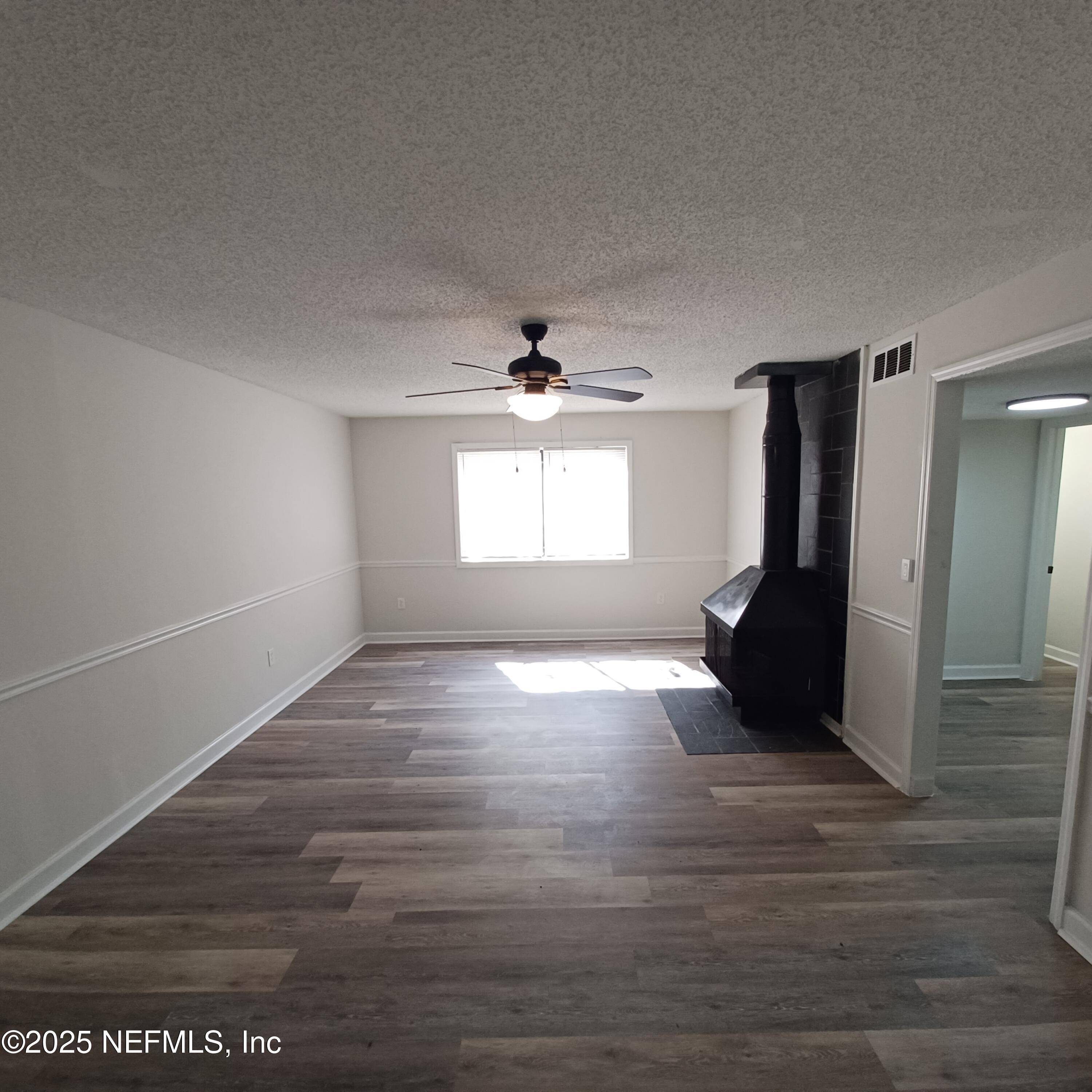 Jacksonville, FL 32211,624 OAKS PLANTATION DR