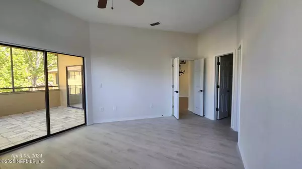 Jacksonville, FL 32256,10150 BELLE RIVE BLVD #2406