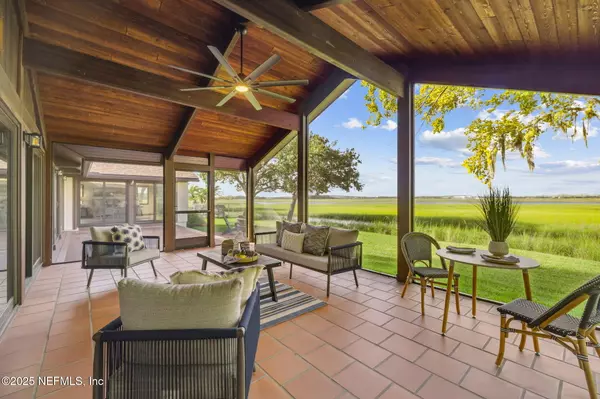 Jacksonville Beach, FL 32250,83 TALLWOOD RD