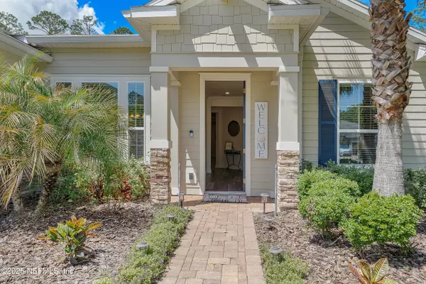 Jacksonville, FL 32081,699 ASPEN LEAF DR