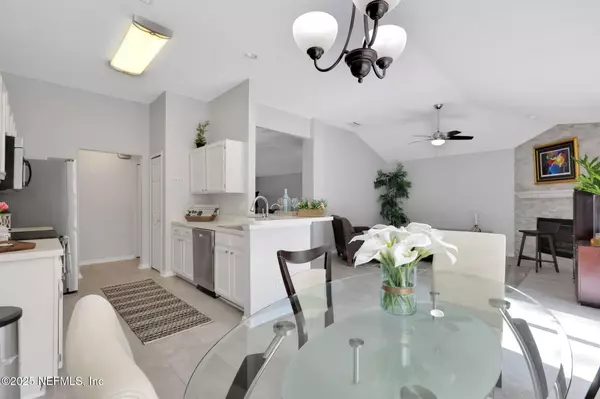 Jacksonville, FL 32246,2517 PLUMBAGO PL