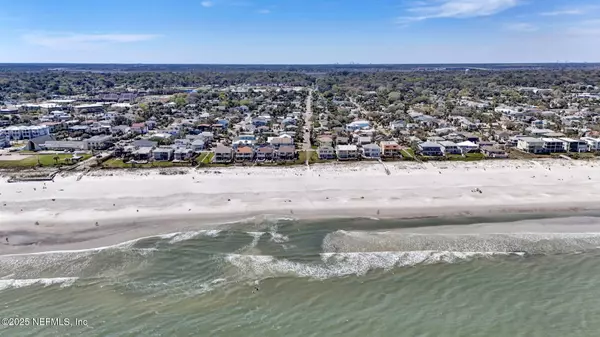 Neptune Beach, FL 32266,112 MYRA ST