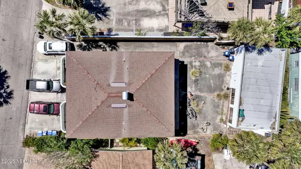 Neptune Beach, FL 32266,112 MYRA ST