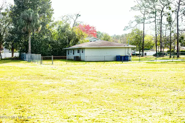 Jacksonville, FL 32218,1535 ELMAR RD