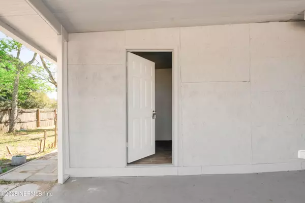 Jacksonville, FL 32246,10464 STONE RD